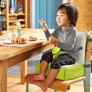 リッチェル ごきげんお食事クッションR 【送料無料】
